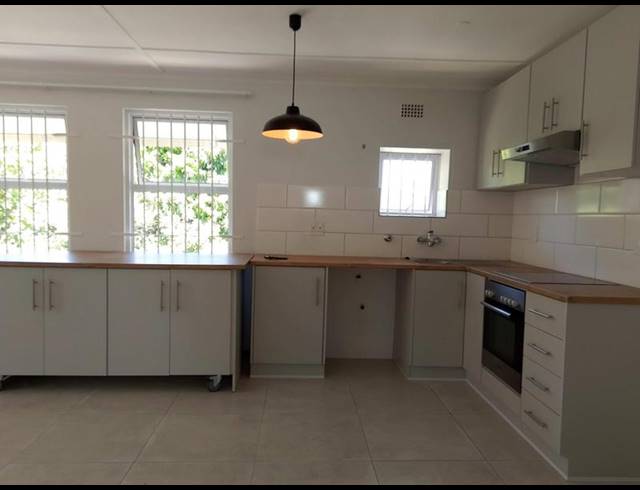 1 BEDROOM PROPERTY TO RENT IN STELLENBOSCH CENTRAL